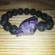 Load image into Gallery viewer, Rough and Tumbled Chunky Love Bracelet