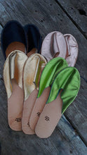 Load image into Gallery viewer, House Slippers