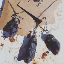 Load image into Gallery viewer, Large Amethyst Pendant Necklace
